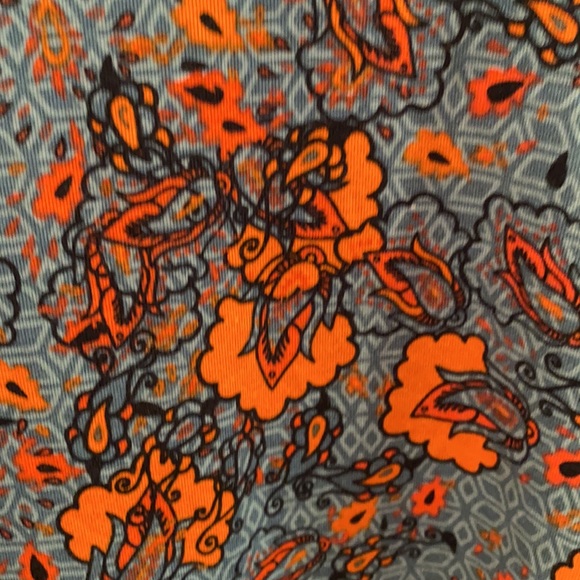 2XL LuLaRoe Randy - Picture 2 of 5